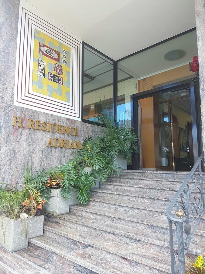 Hotel Residence Adriana Cesenatico Exterior foto